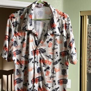 San Francisco Giants Themed Men's Shirt - White and Orange. 100% Polyester